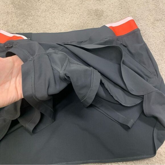 UNDER Armour Women's Gray UA Links Knit Golf Skort Sz XL NWT - Picture 5 of 10